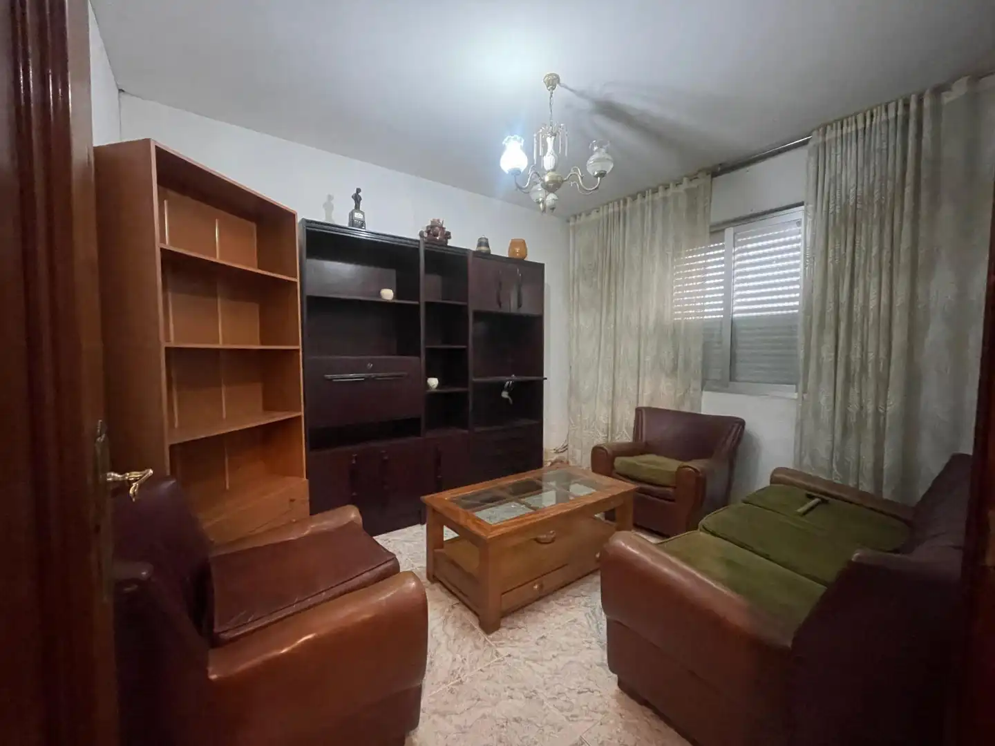 Wohnzimmer von Einfamilien-Reihenhaus zum Verkauf in Ponferrada mit Heizung und Terrasse