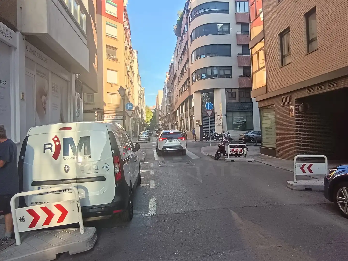 Einzelparkplatz zum Verkauf in Calle de Bohemios 9, imagen 18