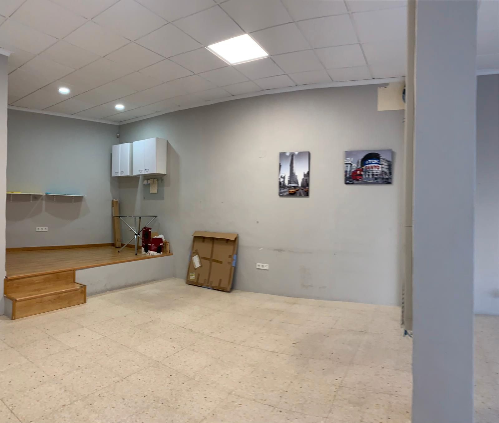 Local de alquiler en Carrer Saix, Petrer