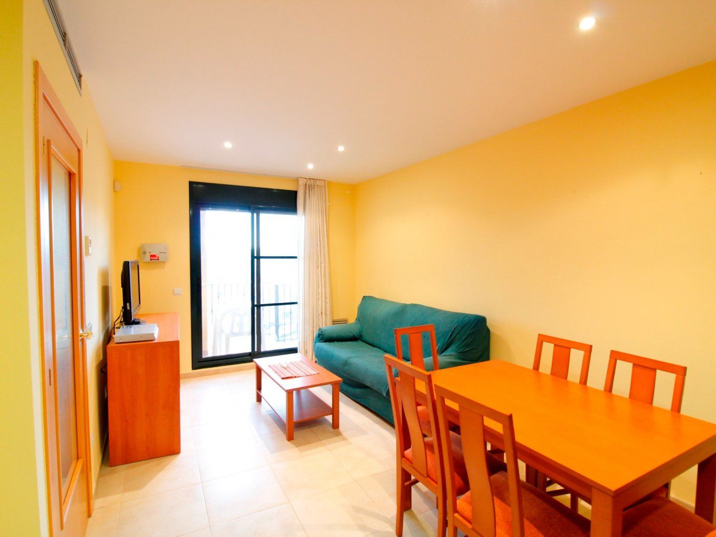 Living room of Flat for sale in Rasquera  with Air Conditioner, Heating and Terrace