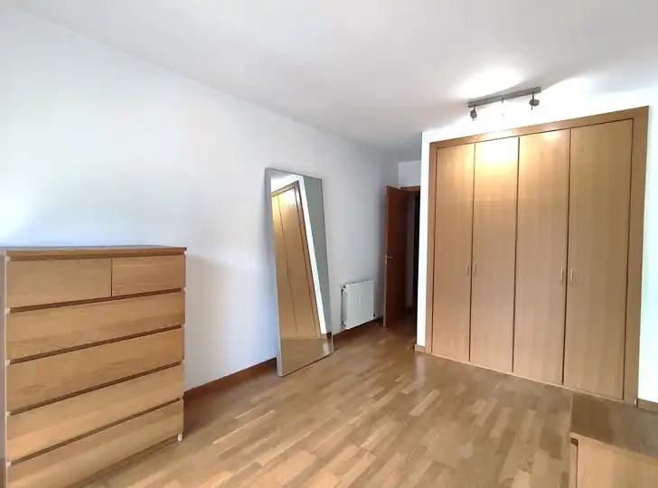 Habitación de Piso de alquiler en Montgat con Calefacción, Parquet y Terraza