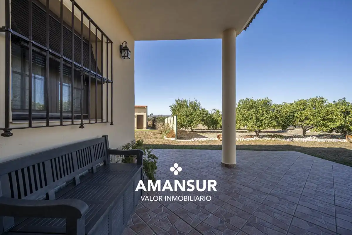Terrassa de Casa o xalet en venda en Villarrasa amb Aire condicionat, Calefacció i Jardí privat