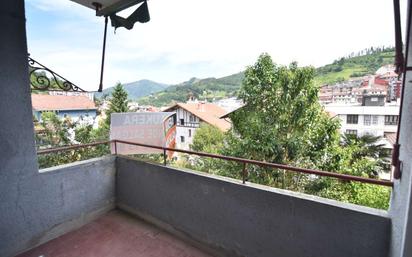 Terrassa de Pis en venda en Eibar amb Calefacció, Traster i Balcó