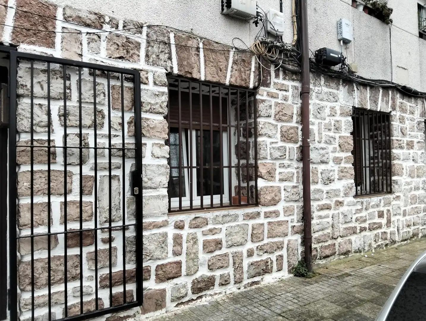Außenansicht von Erdgeschoss zum Verkauf in Donostia - San Sebastián 