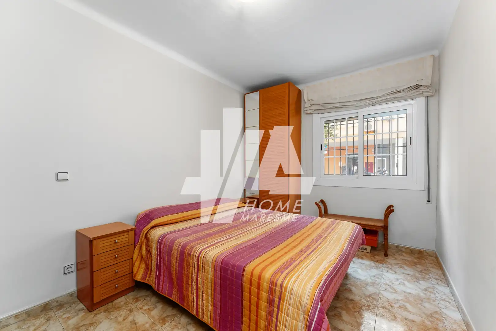 Schlafzimmer von Erdgeschoss zum Verkauf in Sant Adrià de Besòs mit Klimaanlage, Heizung und Abstellraum