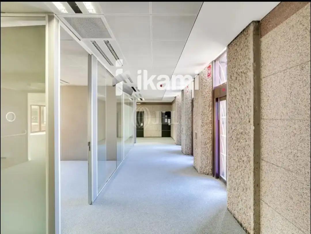 Office for rent in Madrid  with Air Conditioner, Heating and Terrace