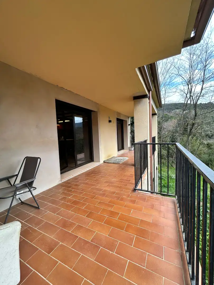 Terrassa de Casa o xalet en venda en Sant Aniol de Finestres amb Aire condicionat, Calefacció i Jardí privat