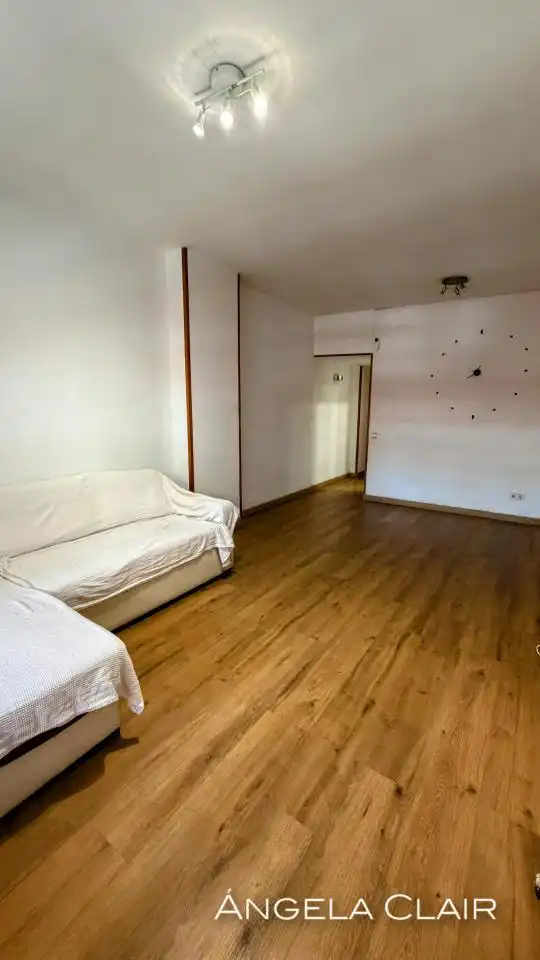 Flat for sale in Barcelona  with Air Conditioner, Heating and Parquet flooring