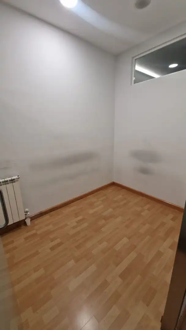 Schlafzimmer von Geschaftsraum zur Miete in León Capital 