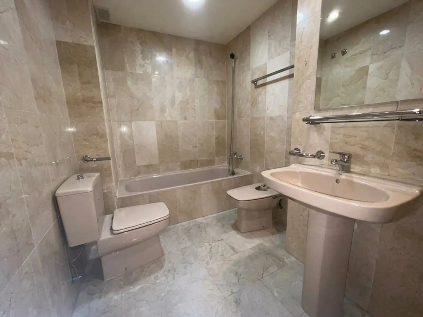 Baño de Piso en venta en Torrent