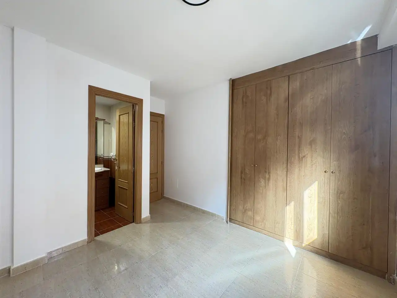 Habitación de Dúplex de alquiler en Casarrubios del Monte con Aire acondicionado y Trastero