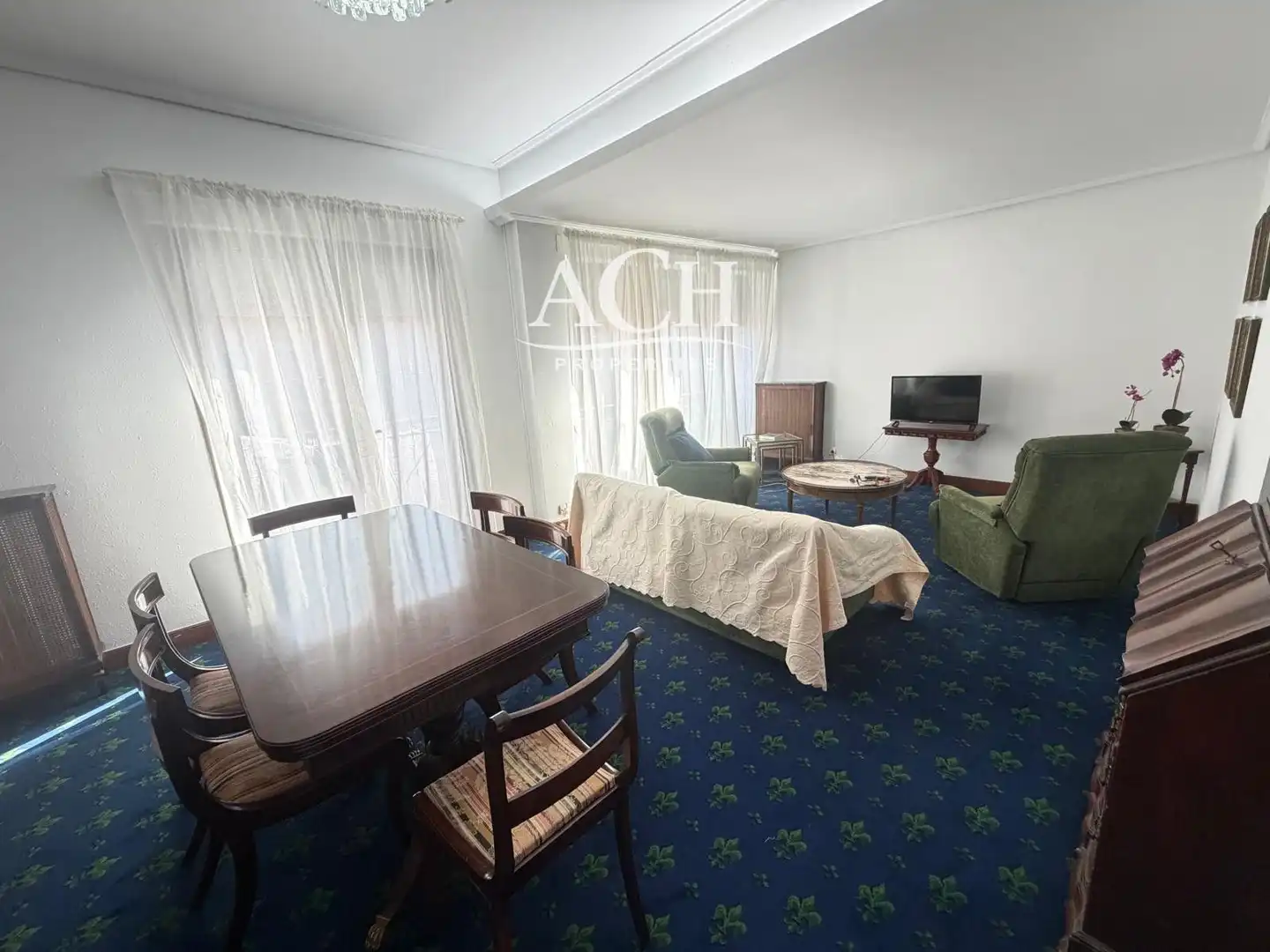 Wohnzimmer von Wohnung zur Miete in Bilbao  mit Heizung, Terrasse und Möbliert