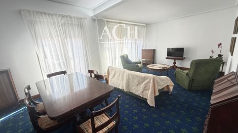 Foto 5 de Piso de alquiler en Autonomia, Alhóndiga, Bilbao