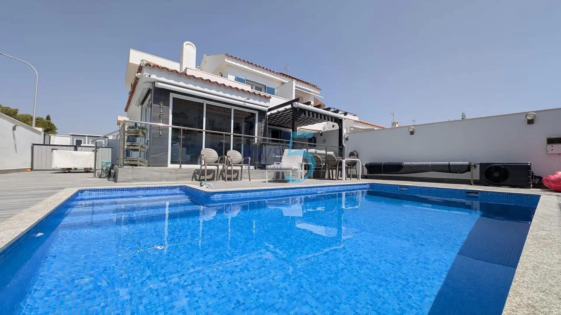 Casa amb terrassa en venda a Orihuela Costa
