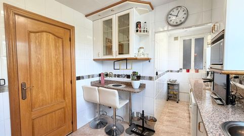 Foto 3 de Piso en venta en Fontsanta - Fatjó, Cornellà de Llobregat