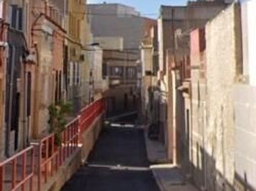 Casa con giardino in vendita a Calle FRAGATA - SANTA LUCIA