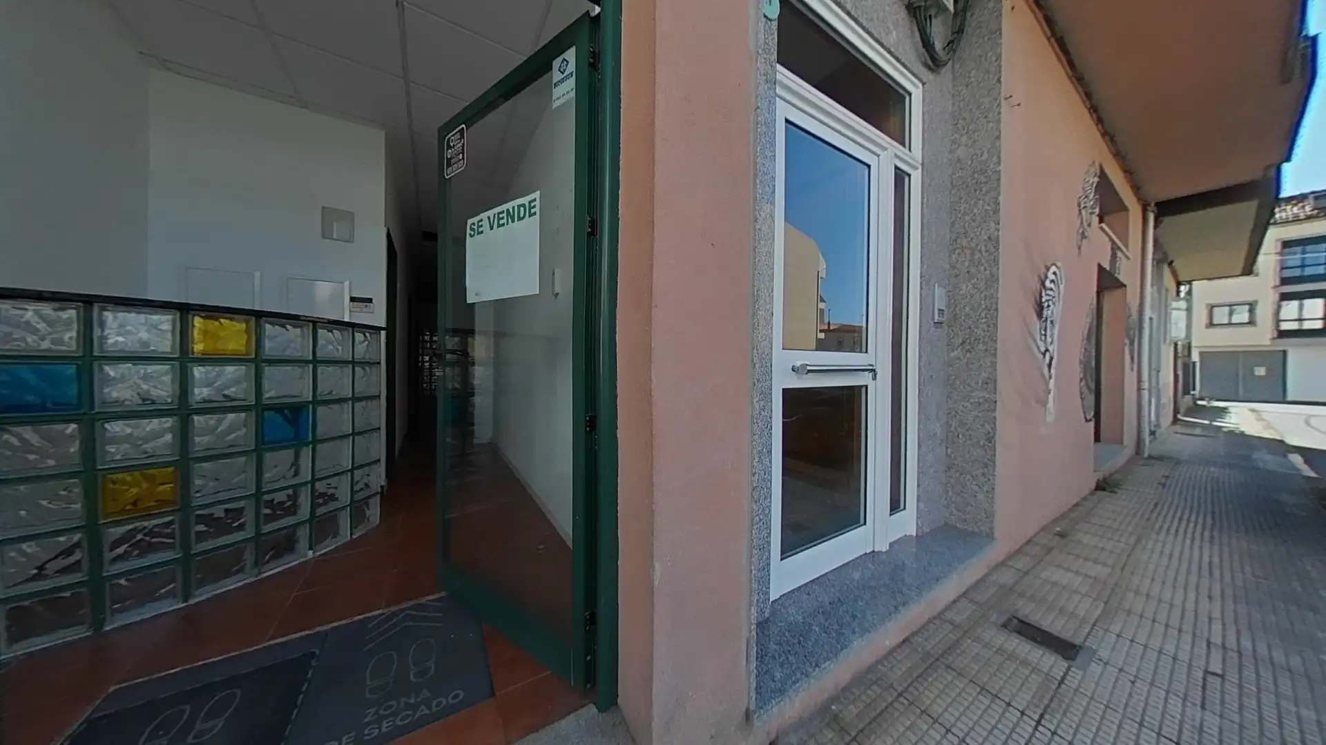 Locale commerciale in vendita a VICENTE RISCO