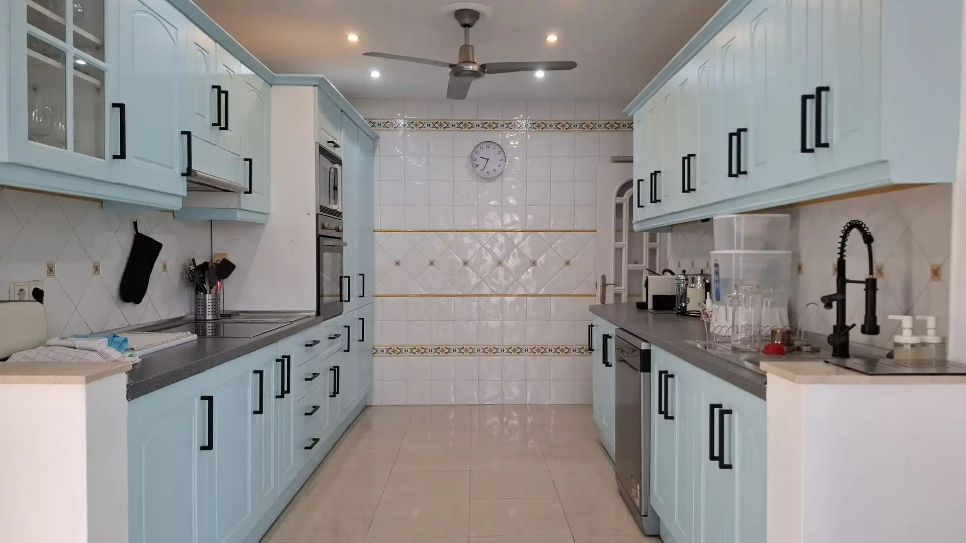 Cocina de Casa o chalet de alquiler en Fuengirola con Terraza, Amueblado y Balcón