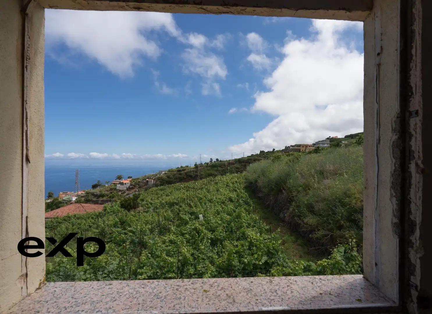 Vista exterior de Edificio en venta en La Matanza de Acentejo
