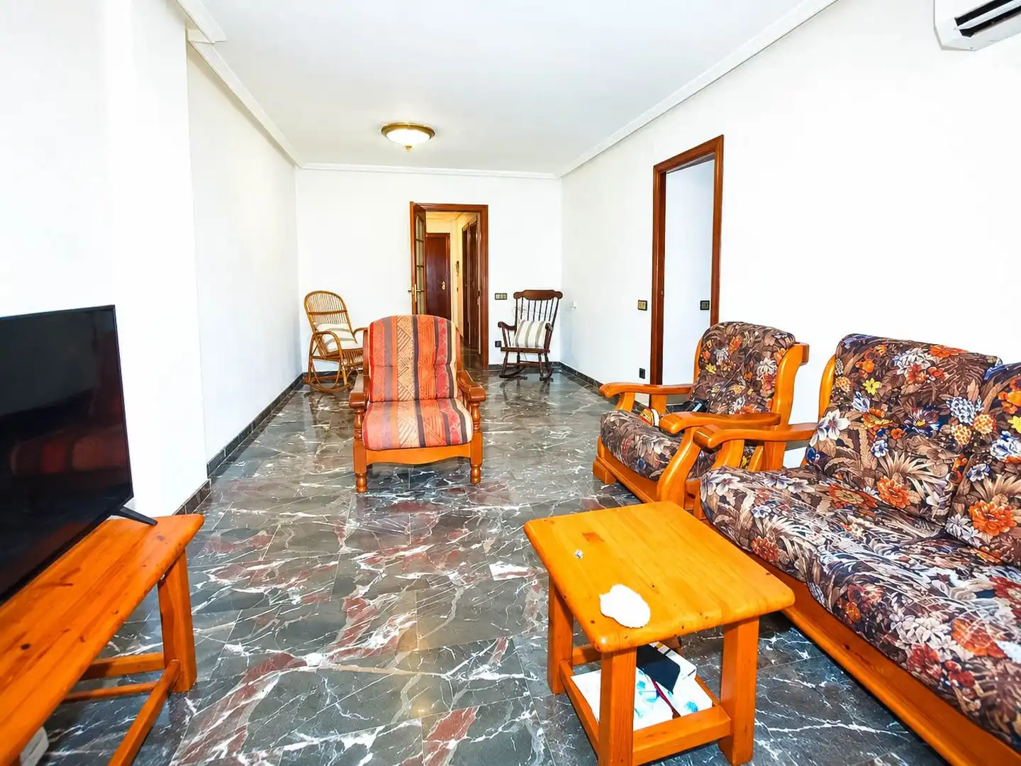 Sala d'estar de Pis en venda en L'Estany