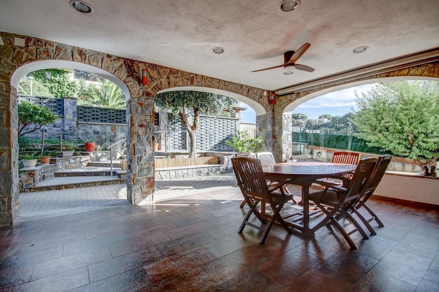 Terrassa de Casa o xalet en venda en Palau-solità i Plegamans amb Aire condicionat, Calefacció i Jardí privat