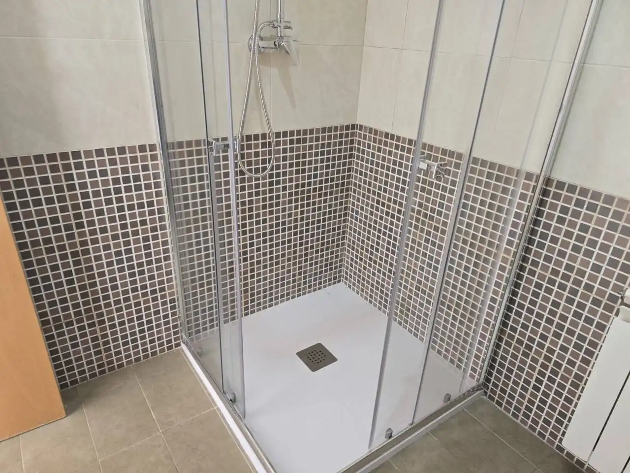 Baño de Dúplex en venta en Terrassa con Calefacción, Parquet y Terraza