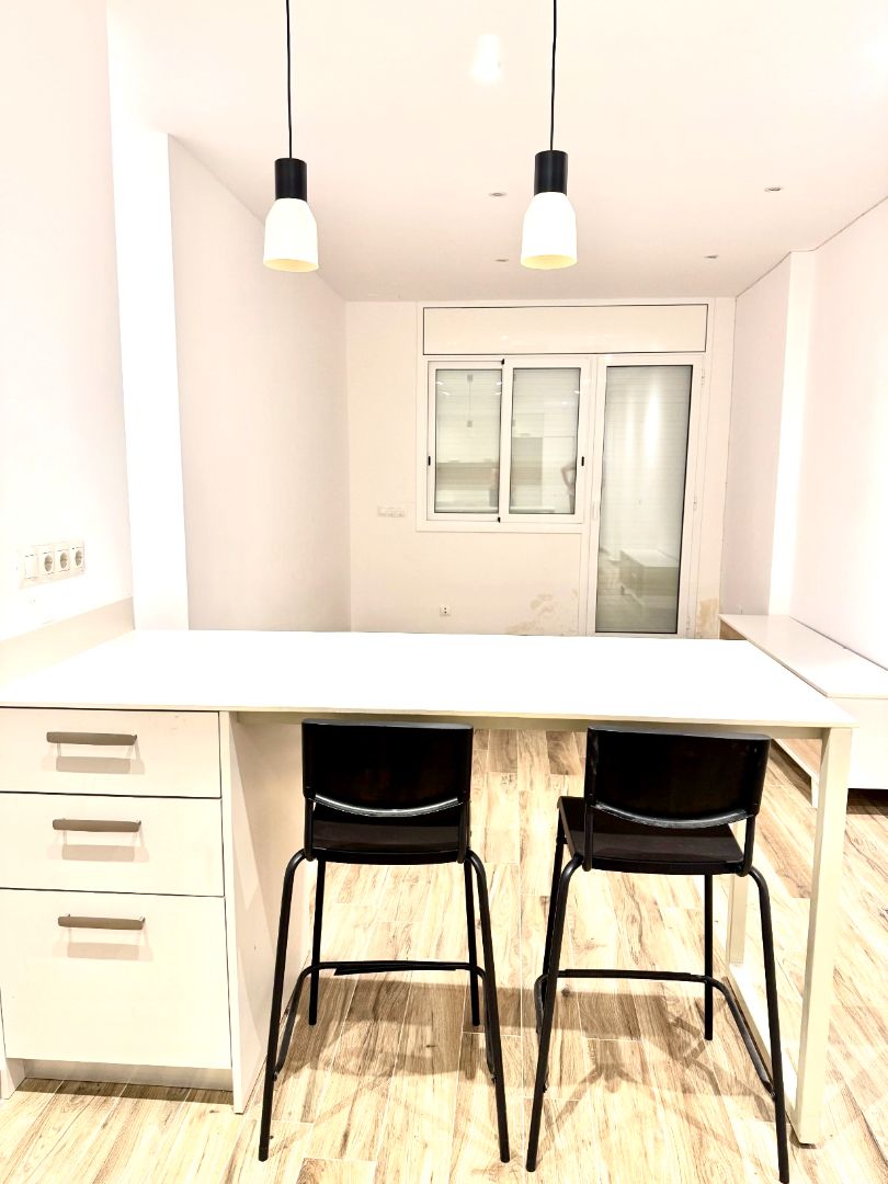 Planta baixa en venda en  Barcelona Capital amb Calefacció, Parquet i Terrassa