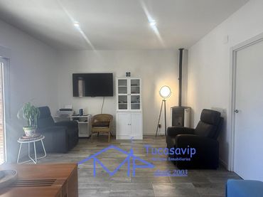 Adossat amb jardí en venda a Cenicientos