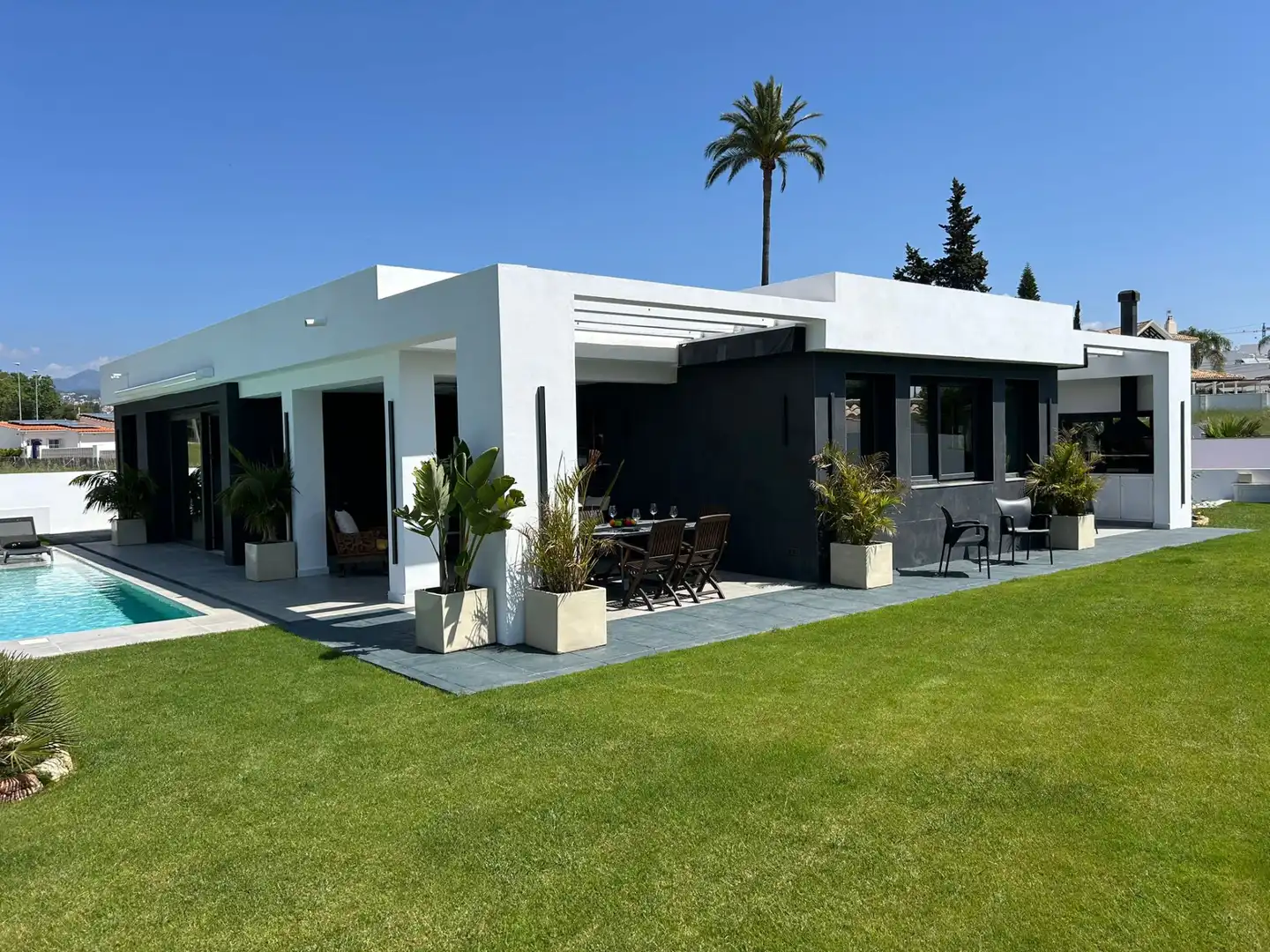Terrassa de Casa o xalet de lloguer en Marbella amb Aire condicionat, Calefacció i Jardí privat