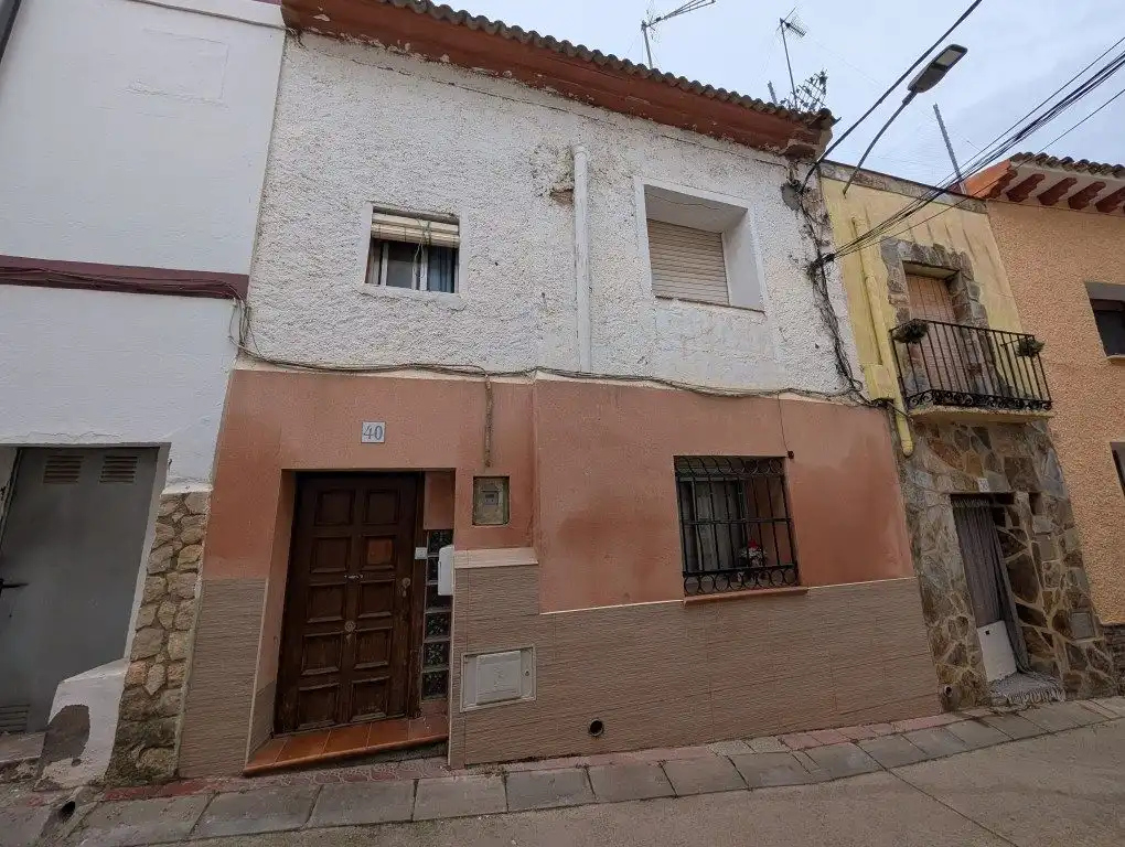 Exterior view of Country homes for sale in Aguarón