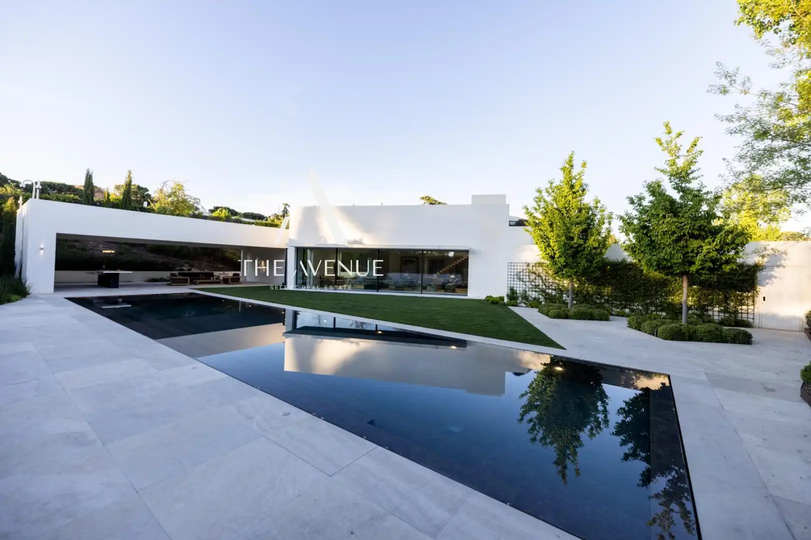 Exterior view of Houses for sale in Pozuelo de Alarcón  with Heating and Swimming Pool