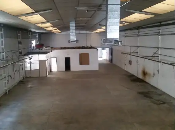 Industrial building to rent in Carrer de la Vila de Bilbao 10A, imagen 3