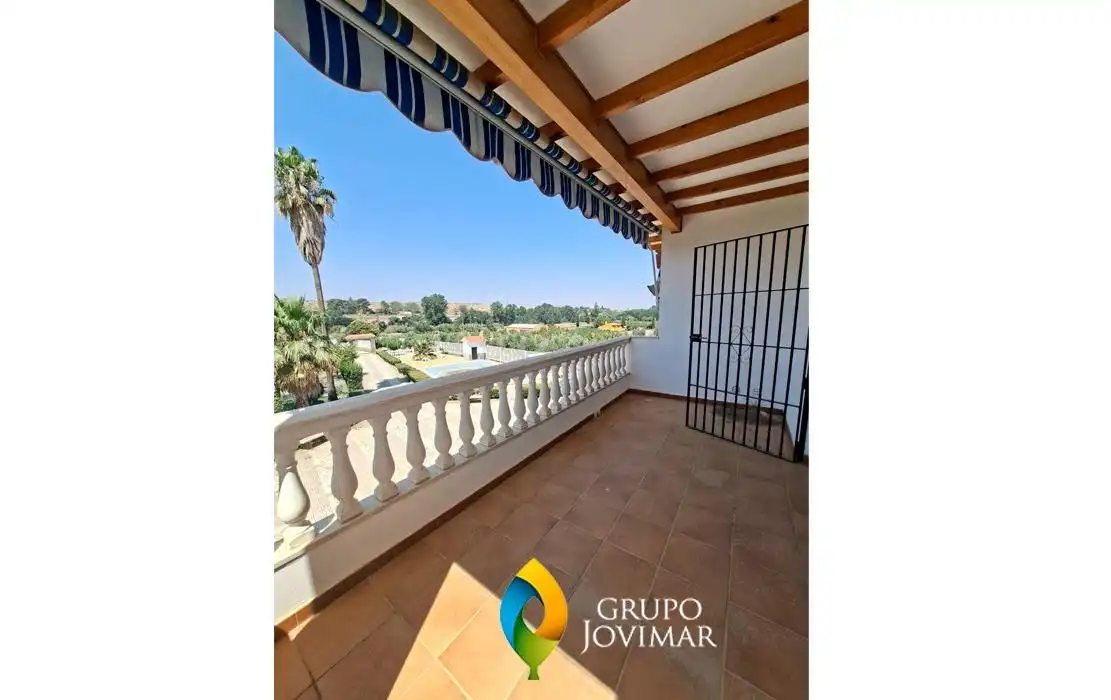 Jardín de Casa o chalet en venta en Guadix con Calefacción, Piscina y Amueblado