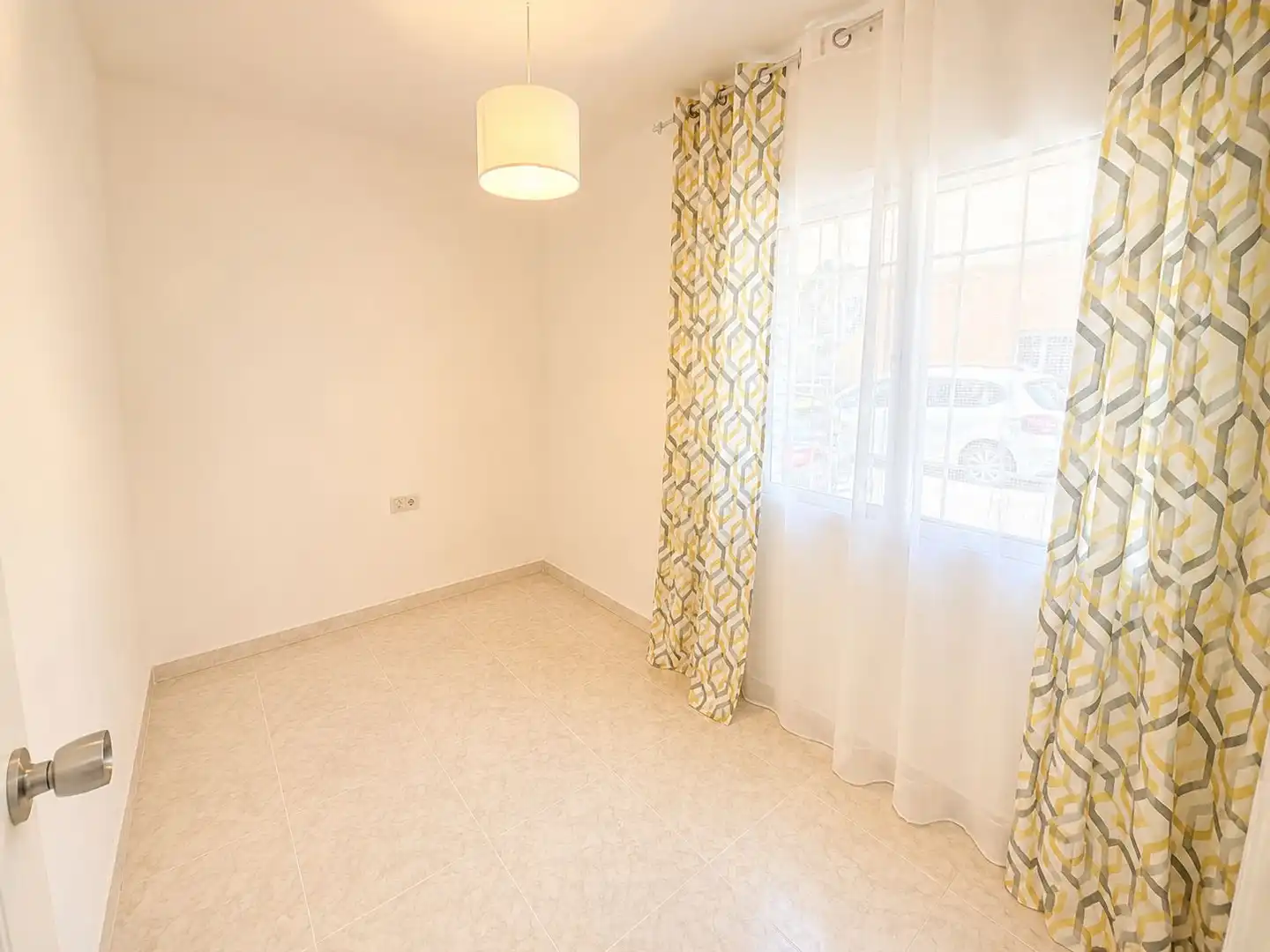 Bedroom of Flat for sale in Fuengirola  with Alarm