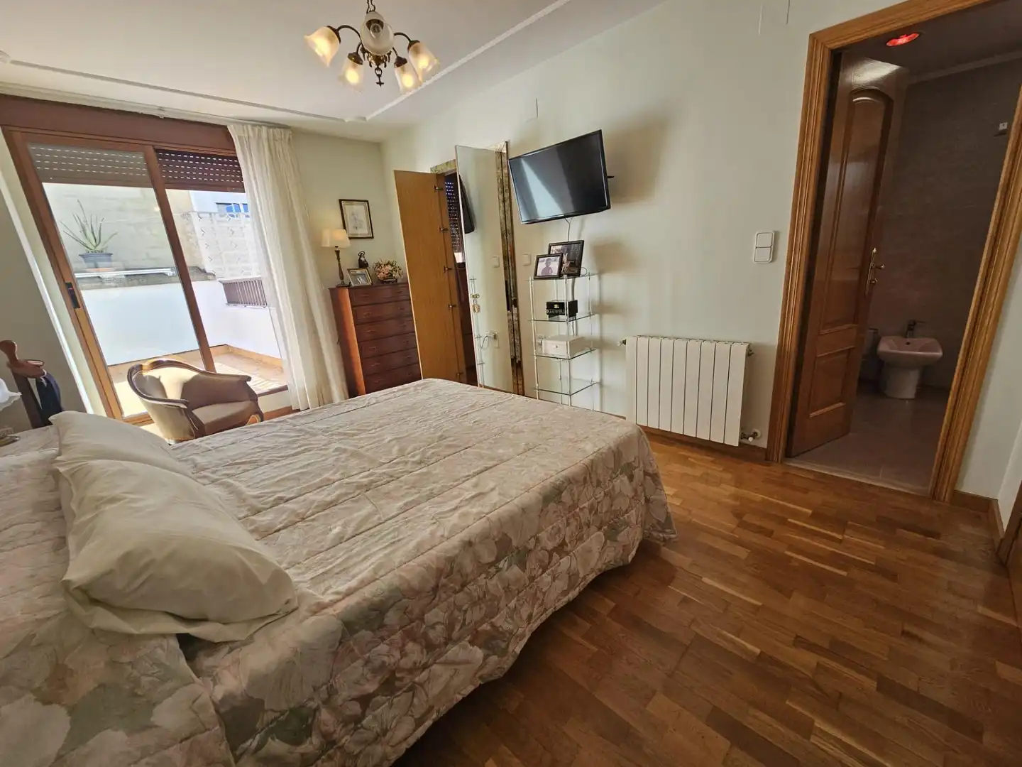 Bedroom of Houses for sale in Sueca  with Air Conditioner, Terrace and Storage room