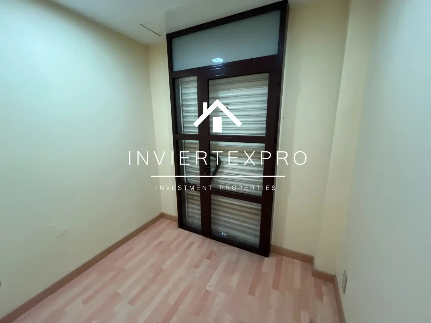 Commercial properties for sale in Arenys de Mar  with Air Conditioner and Parquet flooring