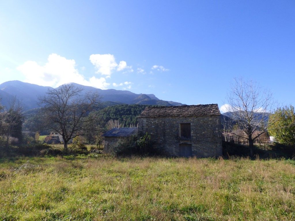 Country house for sale in Cam. Eras Bajas, 19, 19, Fiscal