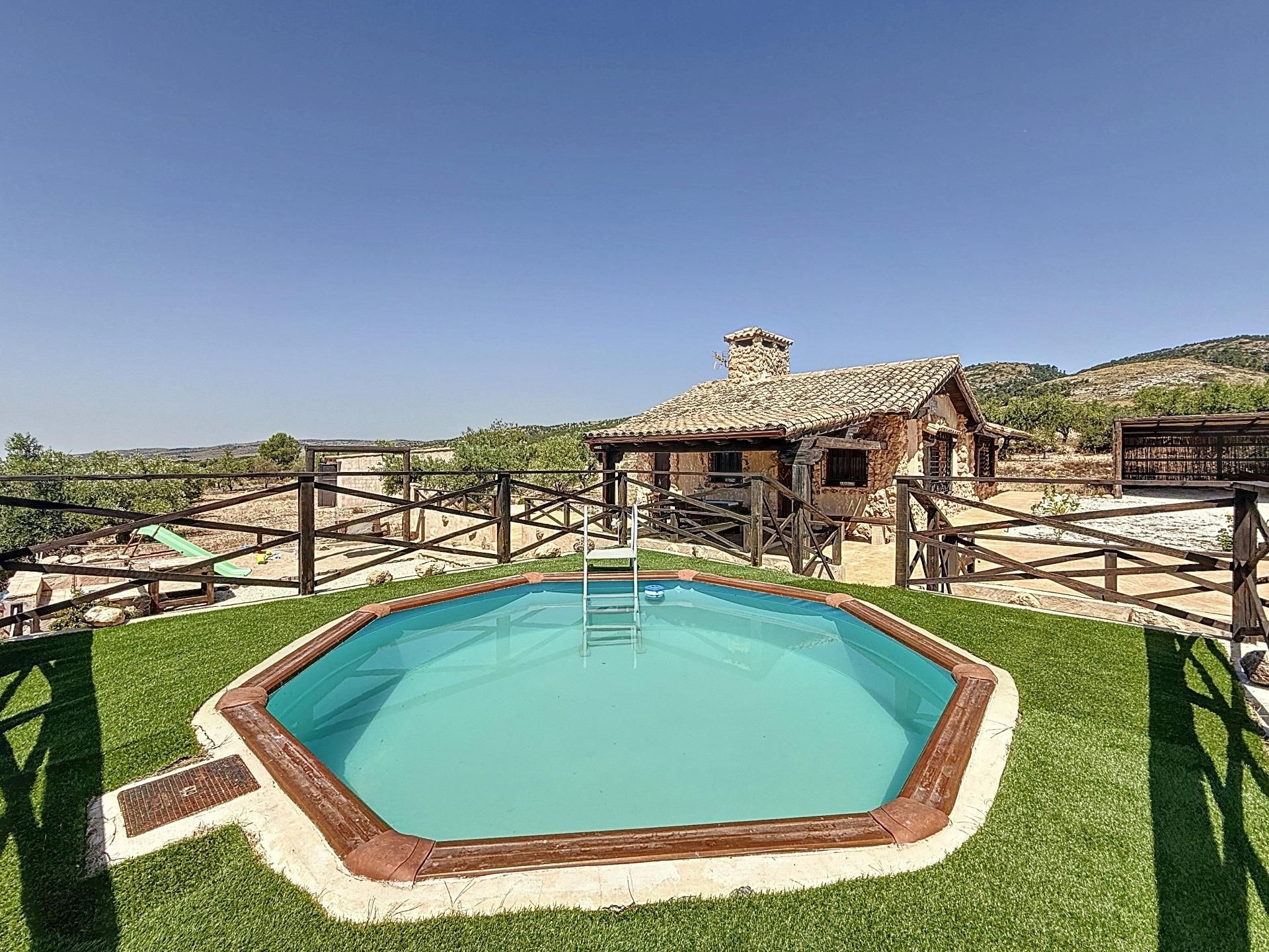 Piscina de Casa o xalet en venda en Beneixama amb Aire condicionat, Jardí privat i Terrassa
