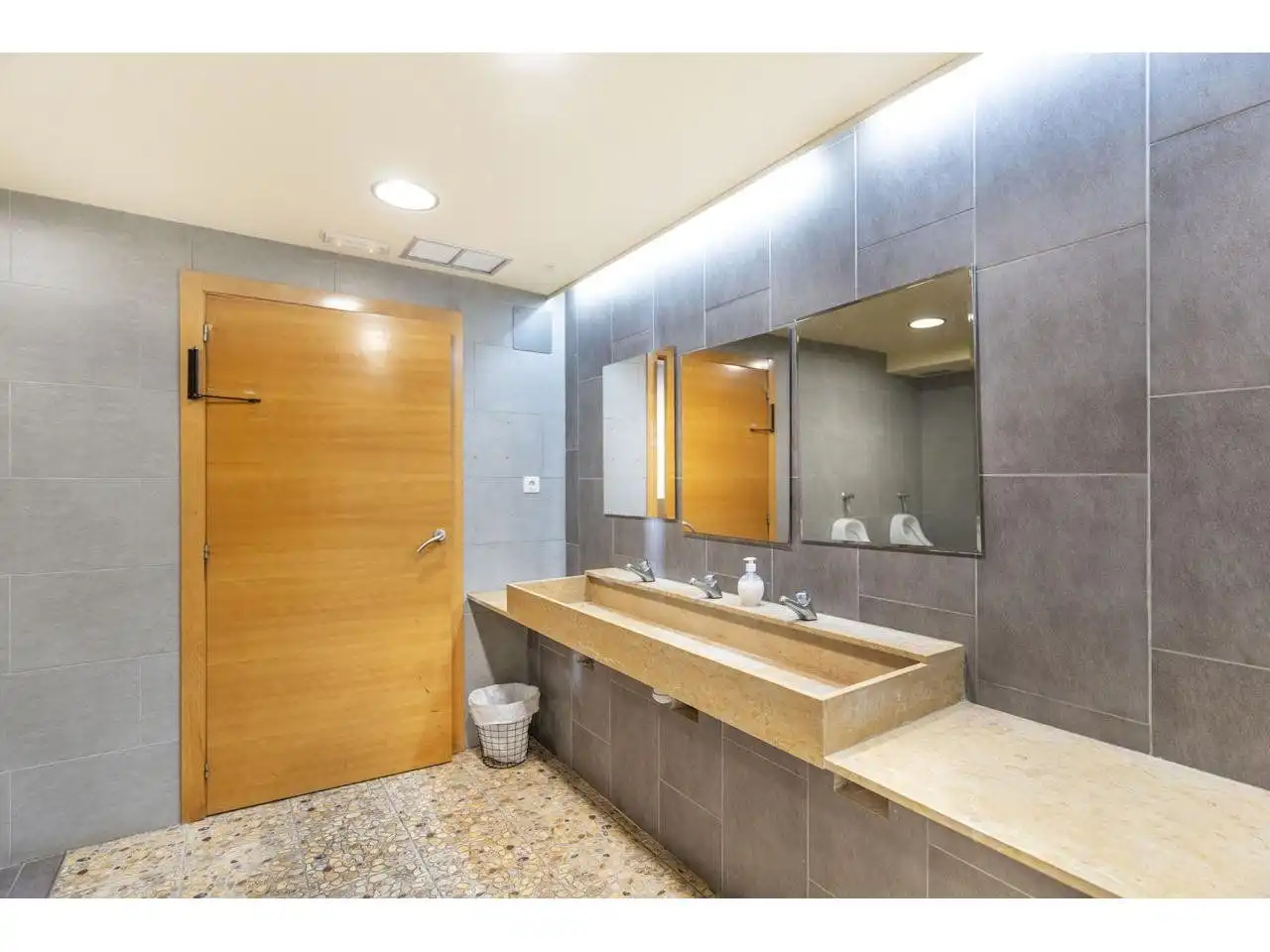 Edificio en venta en Juan Pablo Ii, Zona Avenida del Mar