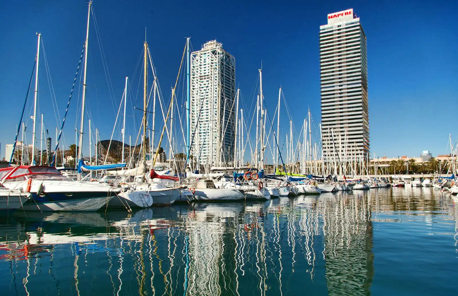 Exterior view of Houses for sale in Barcelona  with Air Conditioner, Heating and Terrace