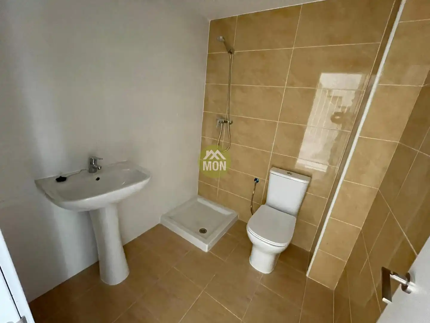 Detached homes for sale in Playa - Ben Afeli