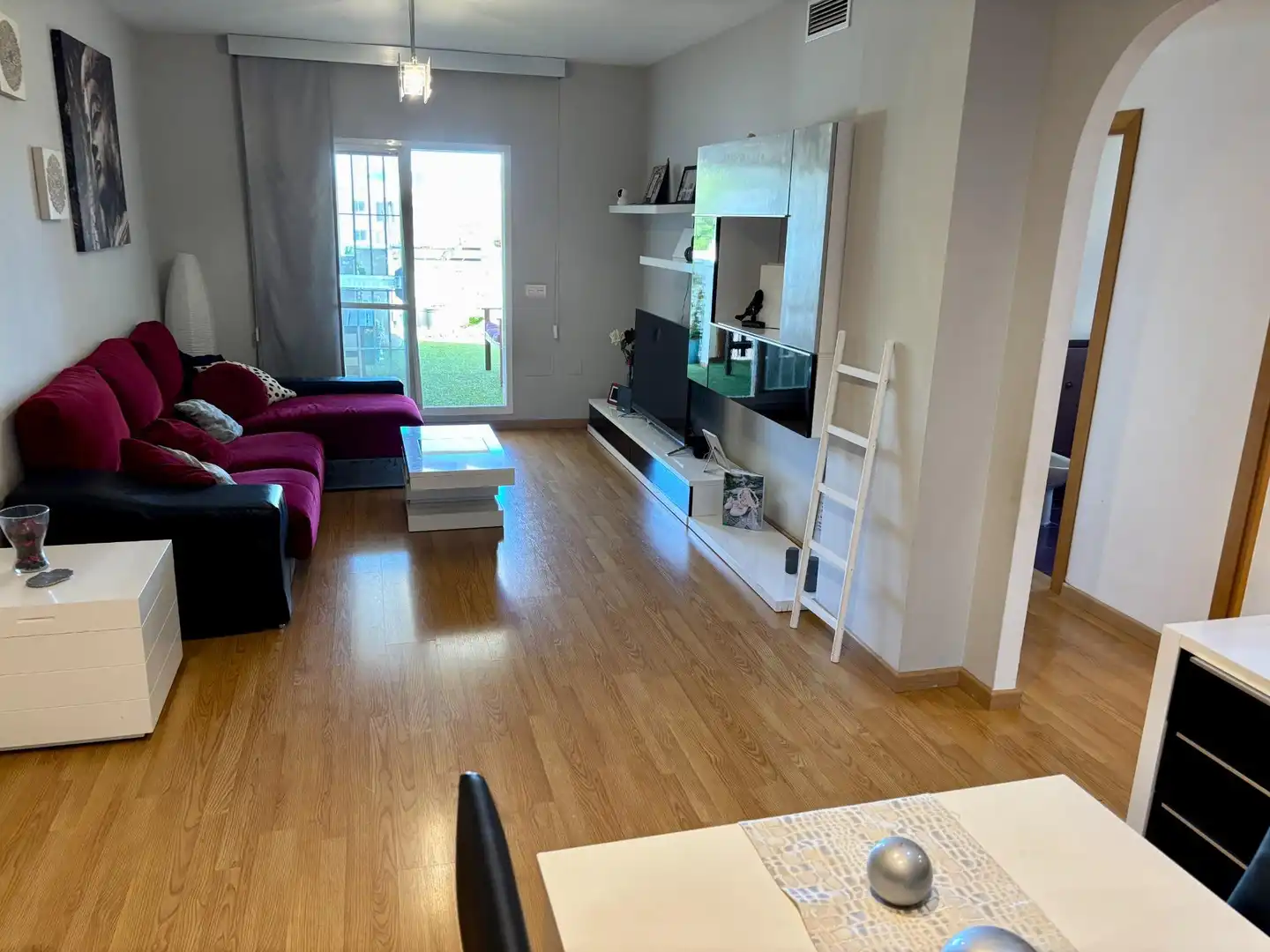 Living room of Flat for sale in Benalmádena  with Air Conditioner, Private garden and Terrace