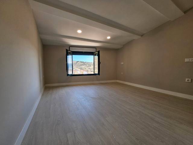 Dúplex en Venta en Calle Alamillo en Perales de Tajuña