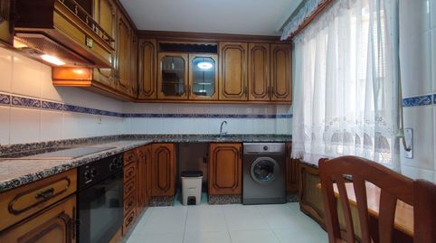 Image 2 of the listing
