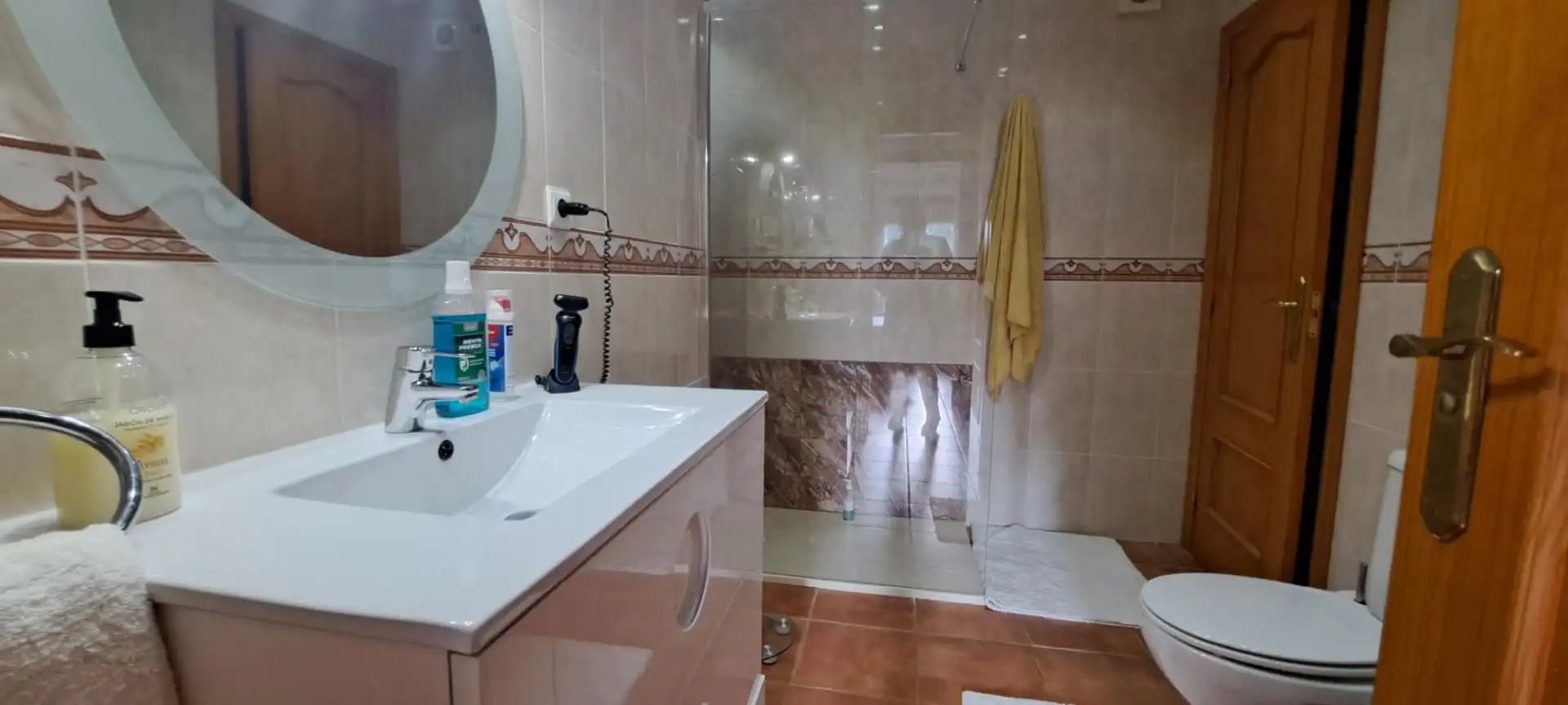 Bathroom of Houses for sale in L'Atzúbia  with Air Conditioner, Heating and Terrace