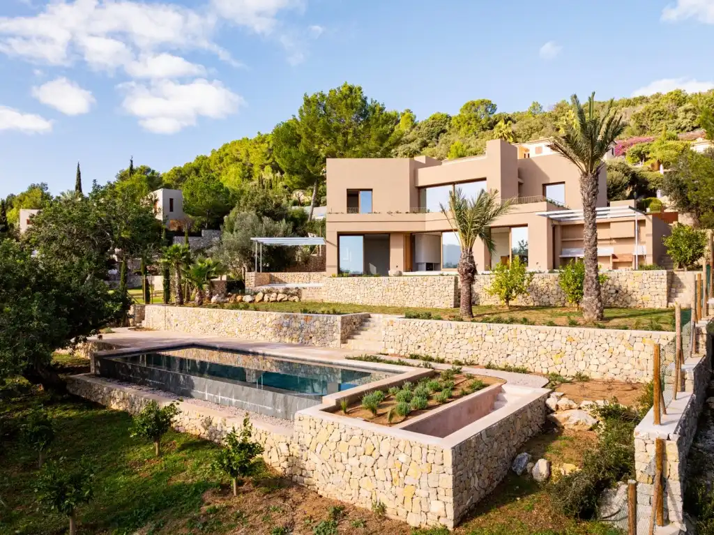 Vista exterior de Casa o xalet en venda en Pollença amb Aire condicionat, Calefacció i Jardí privat