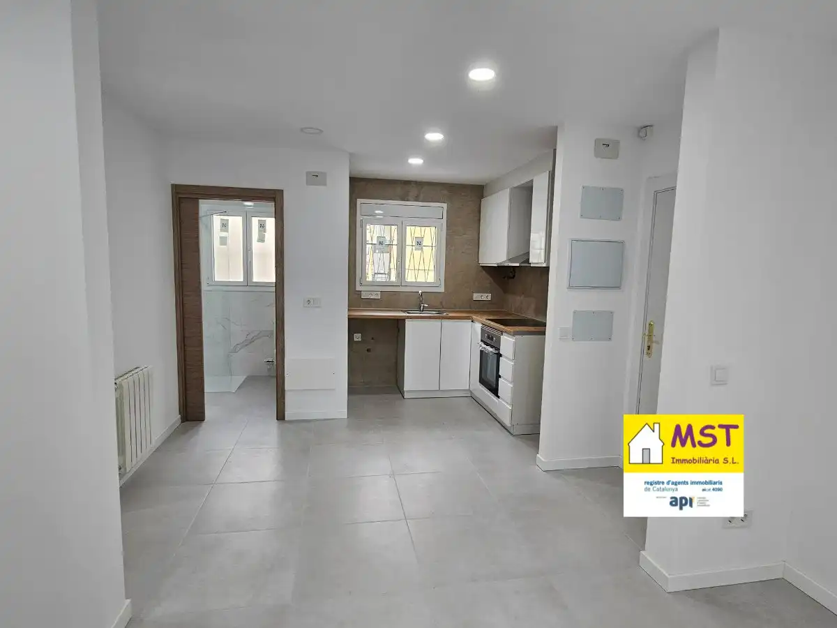 Piso en venta en Carrer dels Germans Forcada, imagen 2