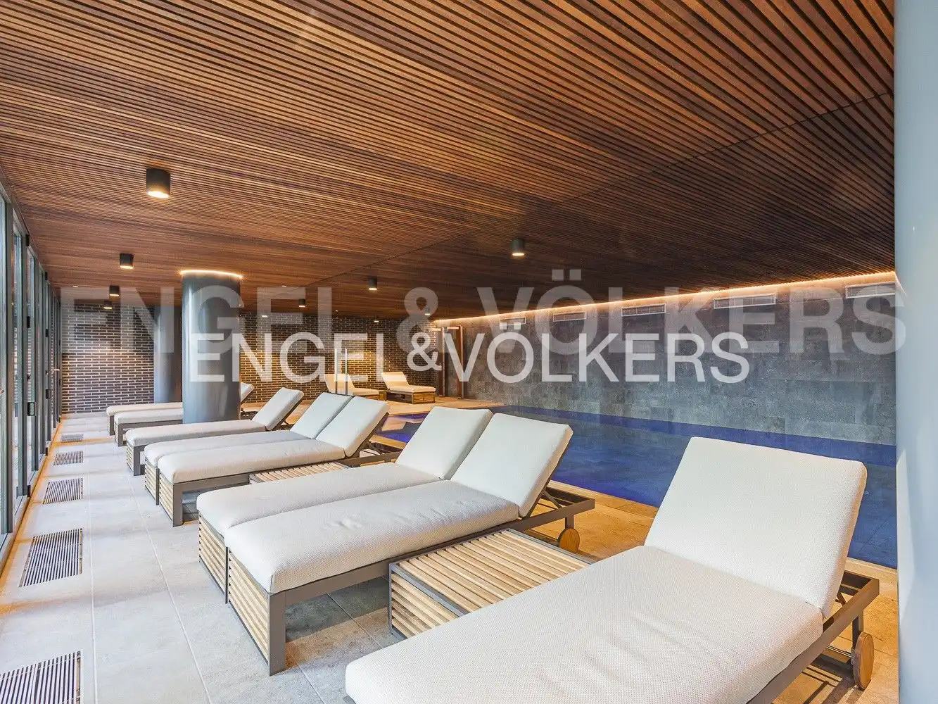 Piscina de Ático en venta en Esplugues de Llobregat con Aire acondicionado, Calefacción y Terraza