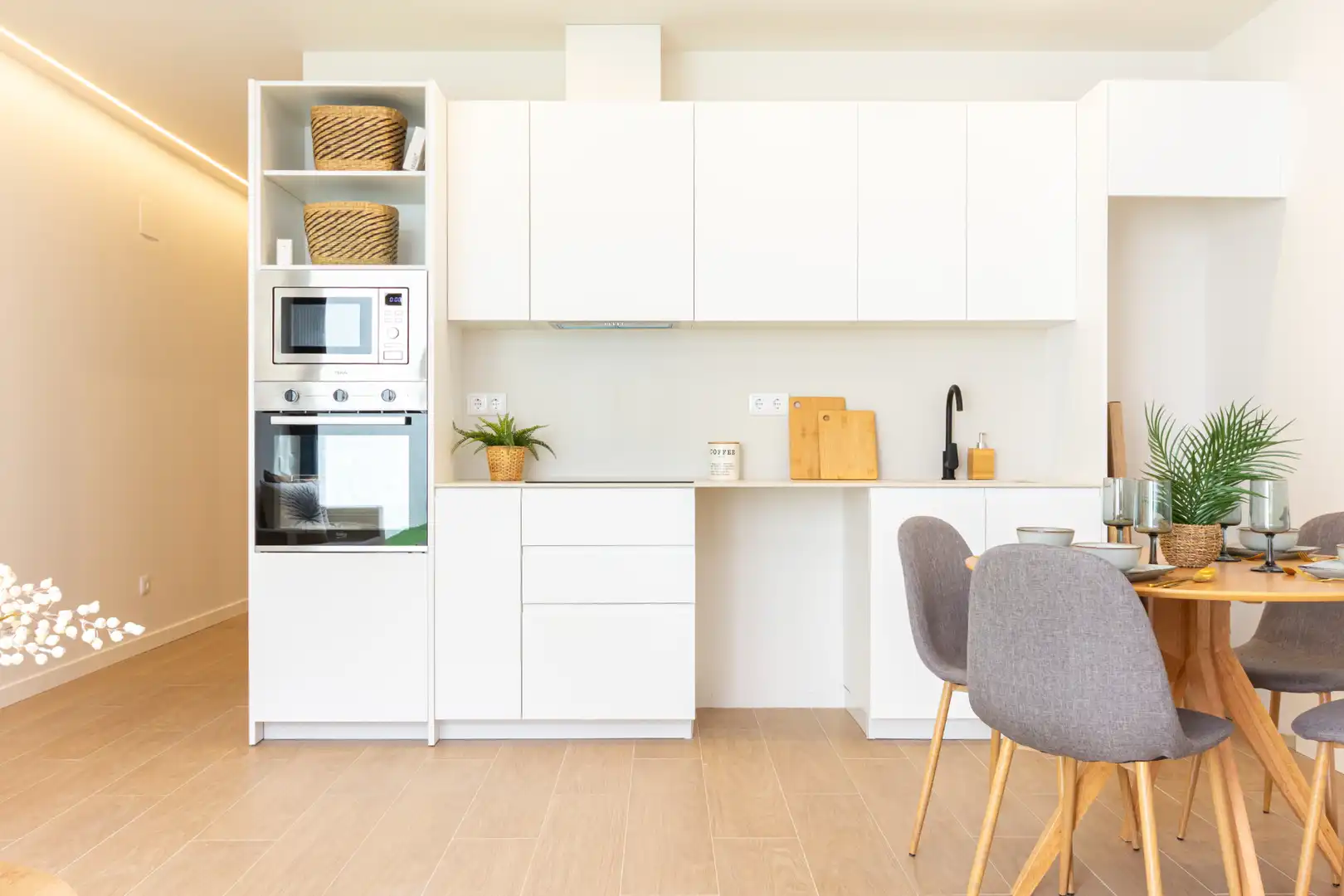 Kitchen of Houses for sale in Terrassa  with Heating, Parquet flooring and Oven