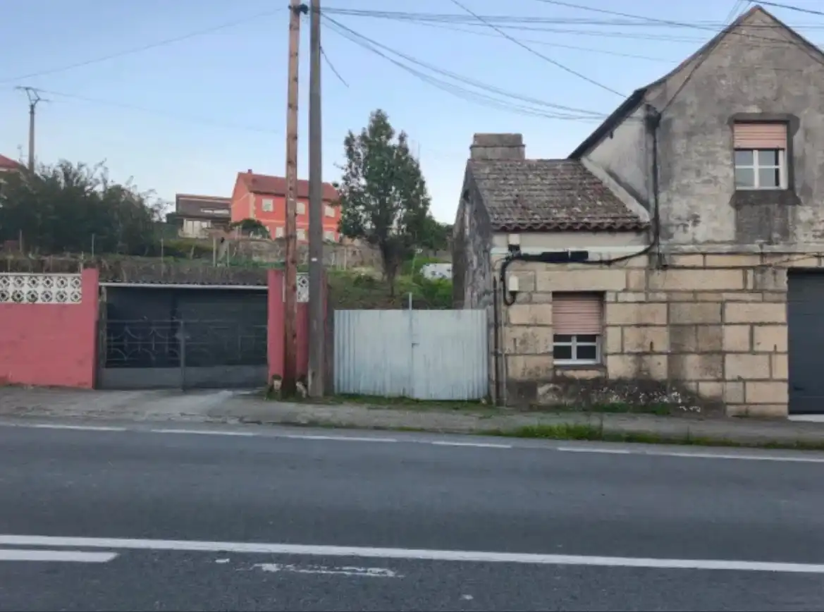 Wohnbaugrundstück zum Verkauf in Lugar do Igrexario, imagen 6